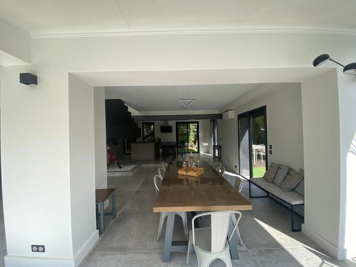 Villa Bel Air Cannes - 240M2 - Freshly Completely Renovated - Beach - Pool - No Party Allowed - No Bachelor-Ette Stay المظهر الخارجي الصورة